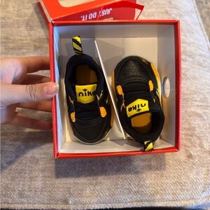 Nike Air Max 90 Crib SE Lil Bugs Black and Yellow Slip-On Athletic Sneakers